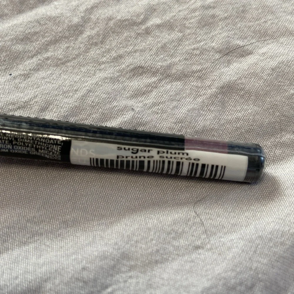 Avon True Color Glimmer Sticks Diamond Eyeliner NEW